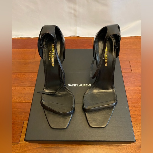 Gently Worn YSL Opyum Leather strap Sandal Size 8.5 - Picture 4 of 8